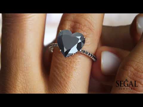 Brie | Heart Black Onyx & Moissanite Cluster Ring – Emi Conner Jewelry